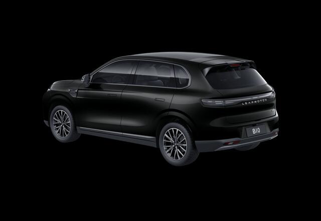 Leapmotor B10 Design Hybrid EV 18.8 kWh | Nu beschikbaar | Wltp 900km gecombineerd | Elektrisch 82km Wltp | Luxe uitvoering | Camera rondom | Stoel en stuurverwarming | Draadloze telefoonoplader | Keyless entry en start