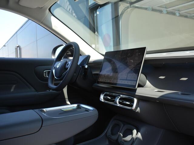 Leapmotor B10 Design ProMax 67.1 kWh | Navigatie | 360 Camera | Panoramadak