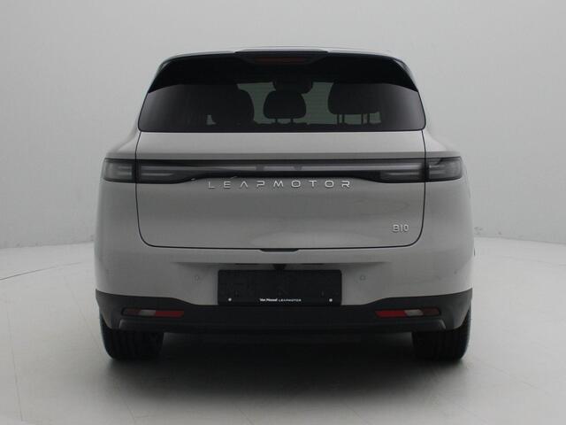Leapmotor B10 Design ProMax 67.1 kWh | DEMO SALE | VAN € 34.245,- VOOR € 31.995,-