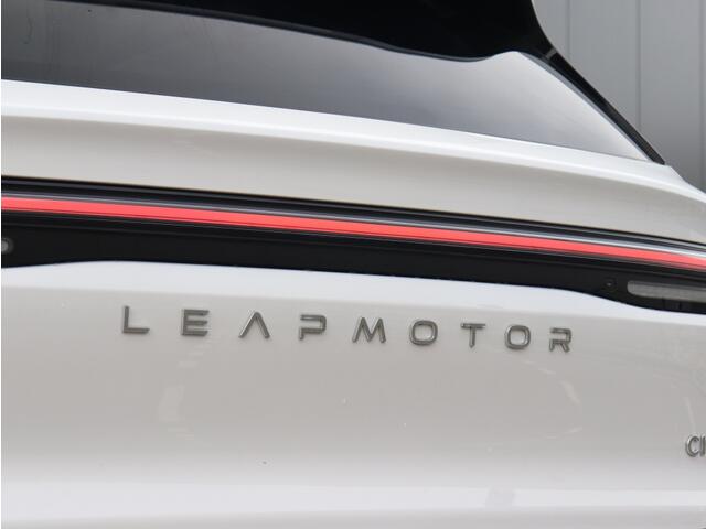 Leapmotor C10 Design 69.9 kWh 217 PK | Glazen Dak | 360cam | Winter | 20"