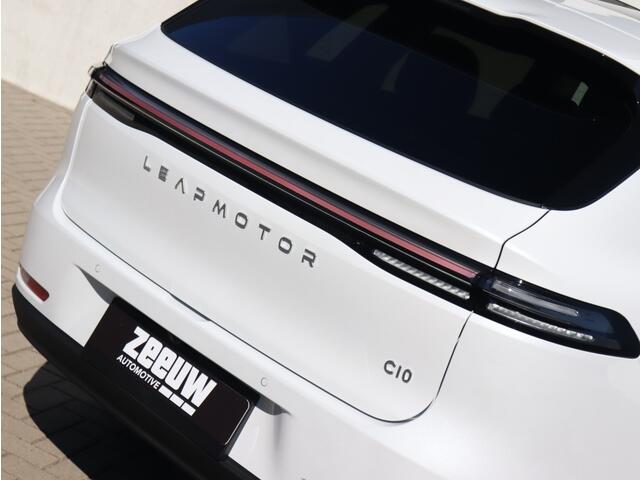 Leapmotor C10 Design 69.9 kWh 217 PK | Glazen Dak | 360cam | Winter | 20"