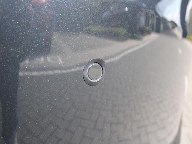 Leapmotor C10 Design ProMax 81.9 kWh 218PK Automaat Navigatie, Camera 360, Lichtmetalen velgen, Elektrische Achterklep, Kunstlederen bekleding, Stoel Verwarming & Ventilatie