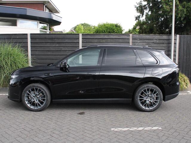 Leapmotor C10 REEV Design 28.4 kWh 215PK Automaat Navigatie, Camera 360, Lichtmetalen velgen, Elektrische Achterklep, Kunstlederen bekleding, Stoel Verwarming & Ventilatie