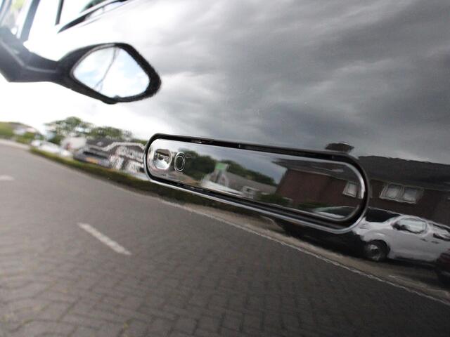 Leapmotor C10 REEV Design 28.4 kWh 215PK Automaat Navigatie, Camera 360, Lichtmetalen velgen, Elektrische Achterklep, Kunstlederen bekleding, Stoel Verwarming & Ventilatie