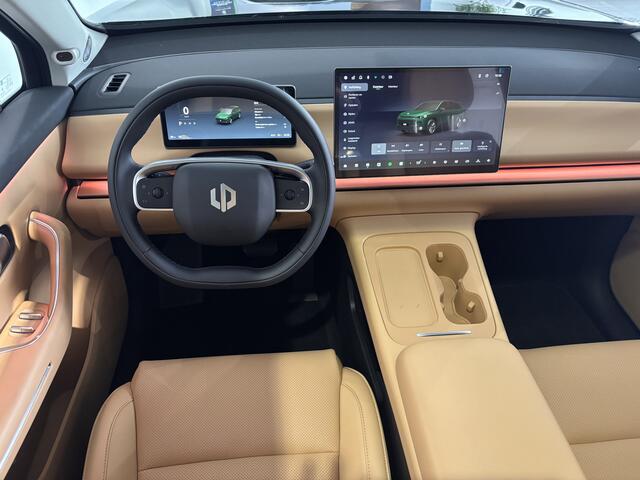 Leapmotor C10 Design Pro 69.9 kWh Volledig Elektrisch Automaat met Lederen bekleding, Elektrische stoelen en Camera