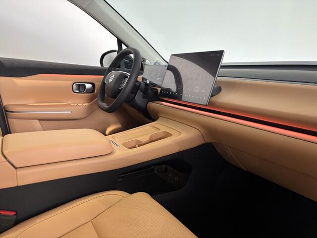 Leapmotor C10 Design Pro 69.9 kWh Volledig Elektrisch Automaat met Lederen bekleding, Elektrische stoelen en Camera