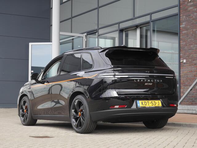 Leapmotor C10 Design ProMax AWD 81.9 kWh | Irmscher | Dutch edition | Unieke auto 004/100 | Verlaagd | Spoiler | 598 PK | 0-100 in 4 seconden | Wltp 437 km | 1500kg trekgewicht | Stoel en stuurverwarming | Stoel ventilatie | Panorama dak | 20 inch lichtmetalen velgen |