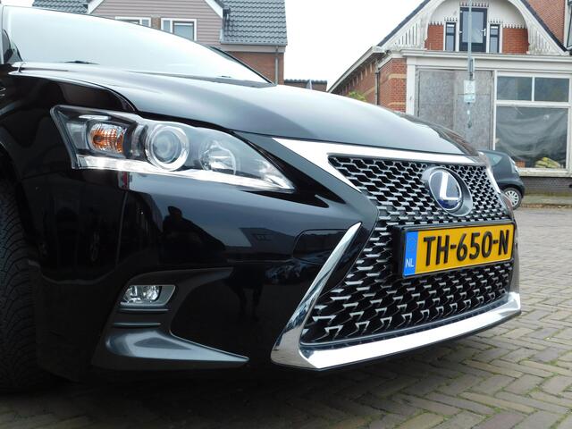 Lexus CT 200h Business Line