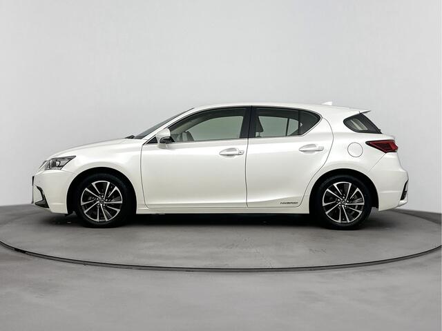 Lexus CT 200h Business Launch Edition Limited | Parkeersensoren | Stoelverwarming | Lederen bekleding |