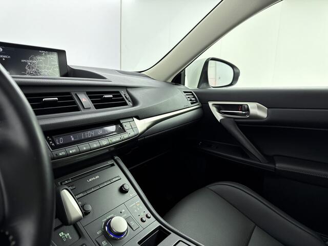 Lexus CT 200h Business Launch Edition Limited | Parkeersensoren | Stoelverwarming | Lederen bekleding |