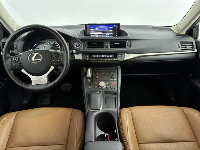 Lexus CT 200h Business Line Pro | Trekhaak | Lederen bekleding | Stoelverwarming | Cruise Control Adaptief |