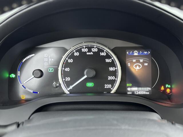 Lexus CT 200h Business Line Pro | Trekhaak | Lederen bekleding | Stoelverwarming | Cruise Control Adaptief |