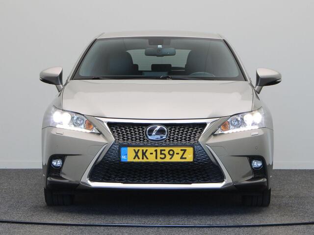Lexus CT 200h F Sport Line | Stoelverwarming | Cruise Control | Navigatie | Hafl Lederen Bekleding |