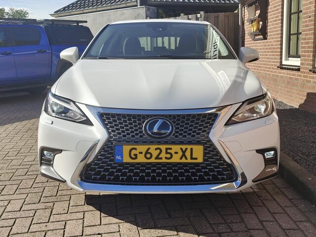 Lexus CT 200h Edition 30, CAMERA / NAVI / DEALER ONDERHOUDEN