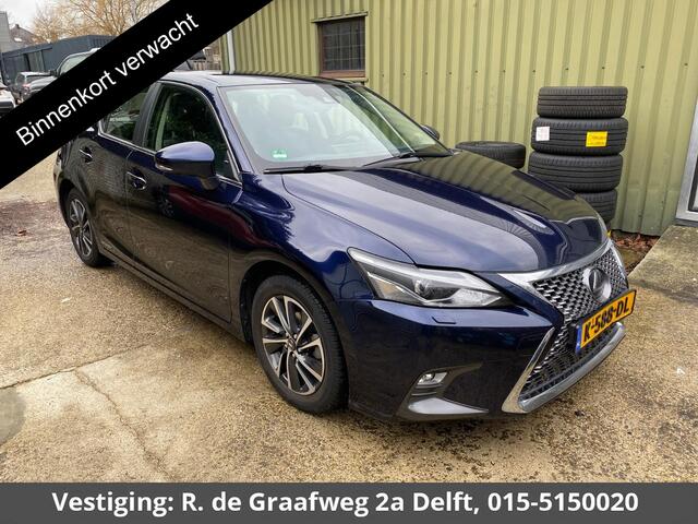 Lexus CT 200h Ultimate Edition | Apple Carplay/Android Auto | cruise control adaptief | navigatiesysteem
