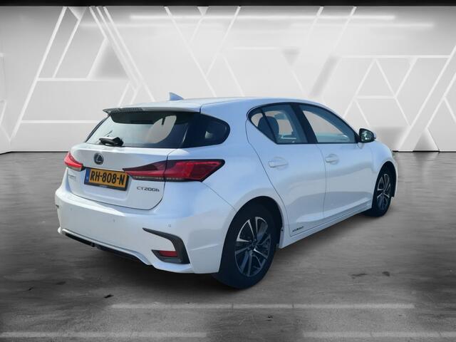 Lexus CT 200h Business Launch Edition | All-Season | Navigatie | Parkeersensoren |