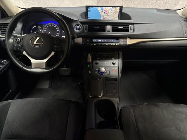 Lexus CT 200h Sport Automaat (GROOT NAVI, CAMERA, ALCANTARA, ADAPTIVE CRUISE, SPORTSTOELEN, LANE ASSIST, ELEK PAKKET, NIEUWSTAAT)