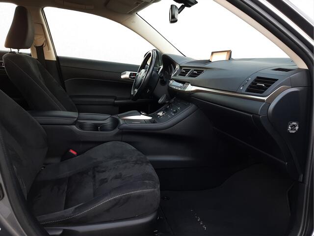 Lexus CT 200h Business Line | Navigatie | Camera | LM Velgen | Trekhaak |