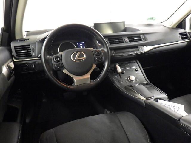 Lexus CT 200h Ultimate Edition