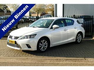 lexus-ct-200h-sport-edition.-wit-me