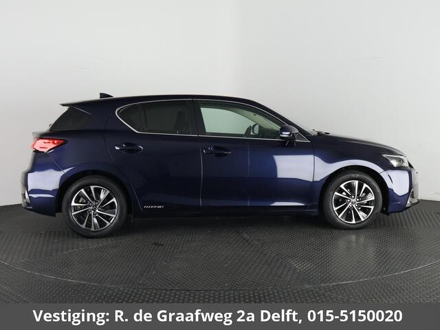 Lexus CT 200h Ultimate Edition | Apple Carplay & AndroidAUTO | Adapt.Cruise Control | Navigatiesysteem |