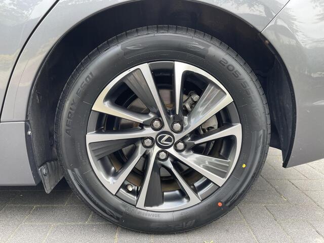 Lexus CT 200h Luxury Line Mark Levinson/Leder/Garantie.