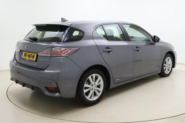 Lexus CT 200h Business Line | Navigatie | Climate Control | Achteruitrijcamera | Parkeersensoren voor & achter
