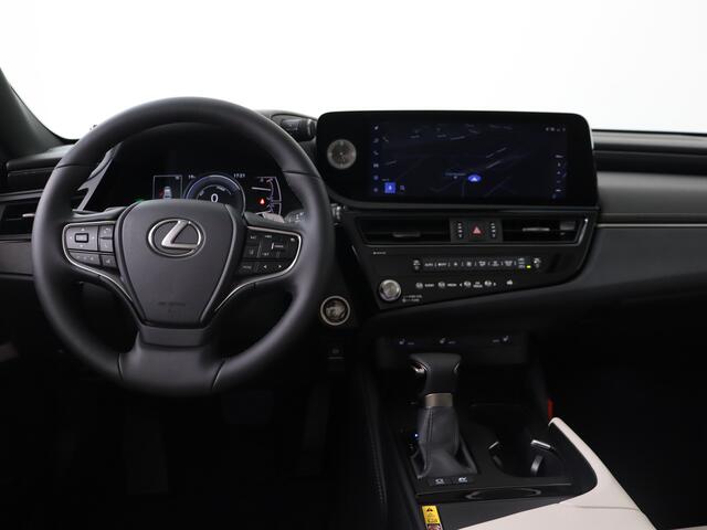 Lexus Es 300h Business Line | Lederen Bekleding | Sunroof | Apple Carplay & Android Auto |