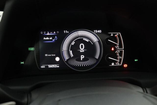 Lexus Es 300h Preference Line | Stuurwielverwarming | Blind Spot Monitor | 18 Inch Lichtmetalen velgen | DAB+