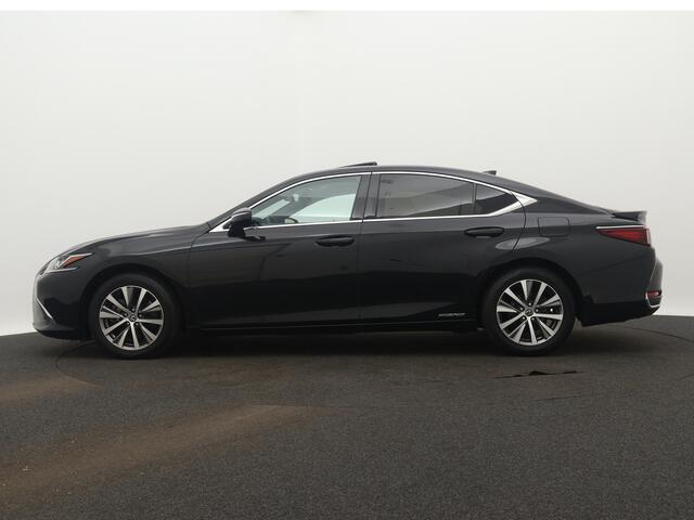 Lexus Es 300h Business Line | Navigatie | Apple CarPlay / Android Auto | Lederen bekleding | Sunroof |