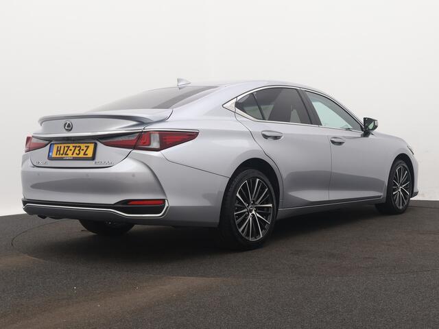 Lexus Es 300h BusinessLine | Leder | Schuif -/ kanteldak | zeer compleet