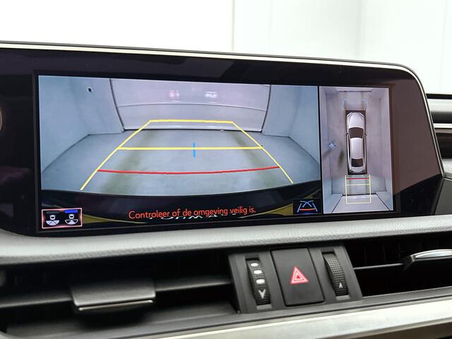 Lexus Es 300h President Line | Mark Levinson | Stoelverwarming en -ventilatie | Head-up Display | 360 graden camera |