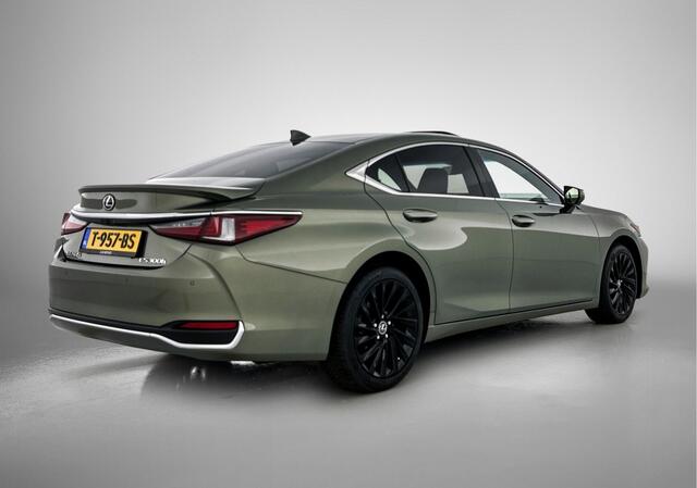 Lexus Es 300h President Line