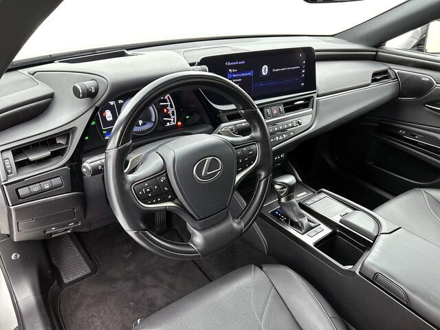 Lexus Es 300h President Line | Mark Levinson | Stoelverwarming en -ventilatie | Head-up Display | 360 graden camera |