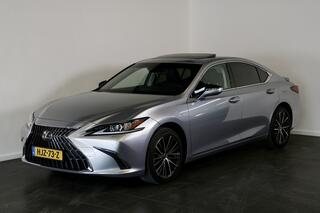 lexus-es-300h-business-line