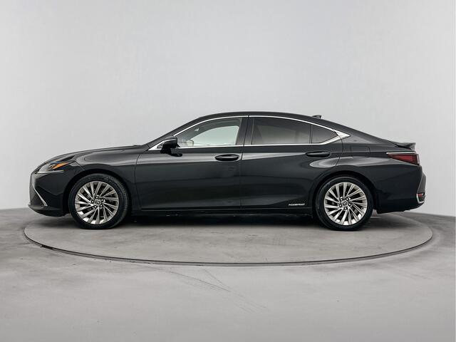 Lexus Es 300h President Line | BTW-Auto | Mark-Levinson | Stoelverwarming & Koeling |