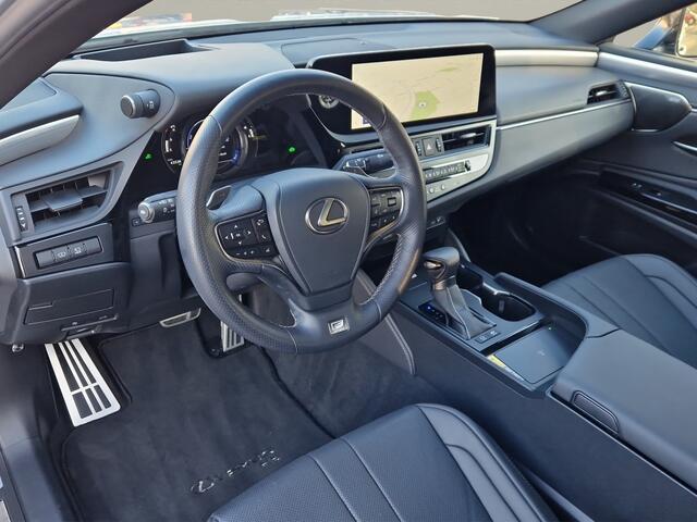 Lexus Es 300h F Sport Line Mark Levinson - NL Auto - Uniek!