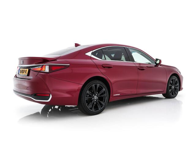 Lexus Es 300h Business Line (INCL.BTW) Aut. *PANO | LEATHER | FULL-LED | ADAPTIVE-CRUISE | BLIND-SPOT | KEYLESS | CAMERA | HEATED-COMFORTSEATS | NAVI-FULLMAP | PRIVACY-GLASS | SHIFT-PADDLES | ECC | PDC | 19''ALU*