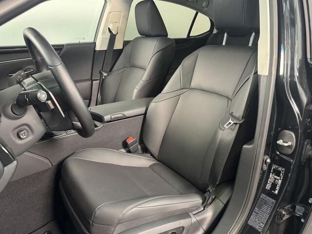 Lexus Es 300h 35th Edition | Elektrische bestuurdersstoel | Stoel/Stuurverwarming | Lederen bekleding | Glazen schuifdak |
