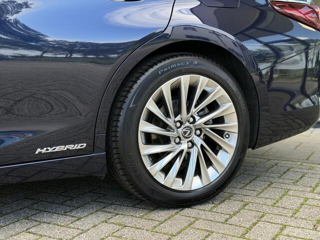 Lexus Es 300h President Line | Schuif- kanteldak | Mark Levinson | Beige leder