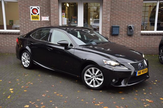 Lexus IS 300H HYBRID BUS.L.