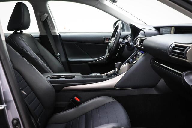 Lexus IS 300h Hybrid Business Line | SCHUIFDAK | SAFETY PACK | NAVIGATIE | CAMERA