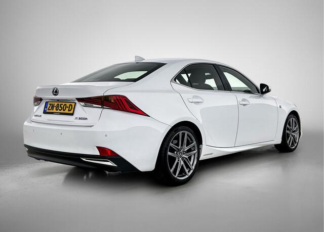 Lexus IS 300h Hybrid F-Sport Line | Adaptief Dempingsysteem | Schuifdak | Elektrisch Verstelbare Stoelen |