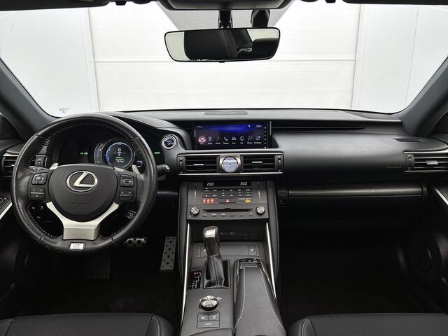 Lexus IS 300h Hybrid F-Sport Line | Adaptief Dempingsysteem | Schuifdak | Elektrisch Verstelbare Stoelen |