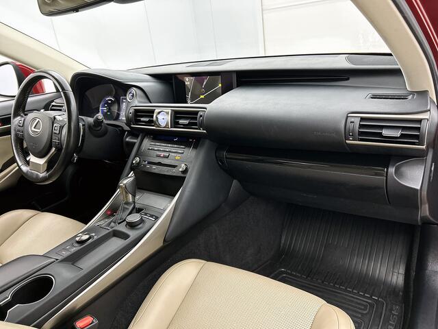 Lexus IS 300h Business Line Pro | Dealeronderhouden |