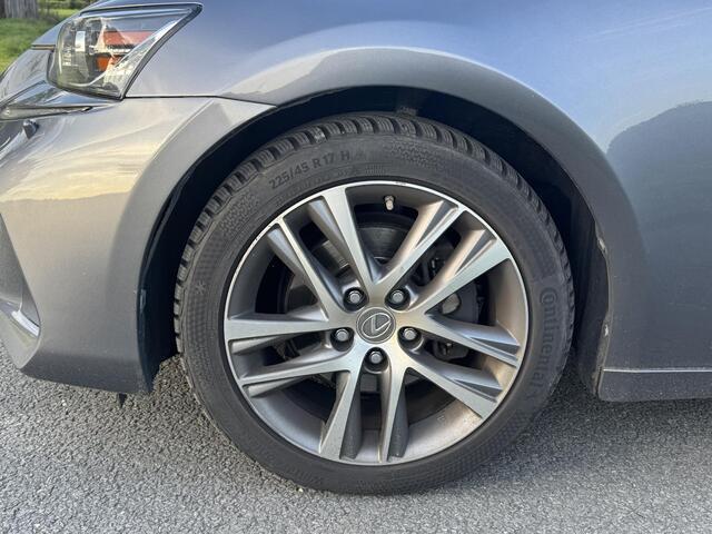 Lexus IS 300h Facelift (Nw beurt + nw HHC!) Xenon