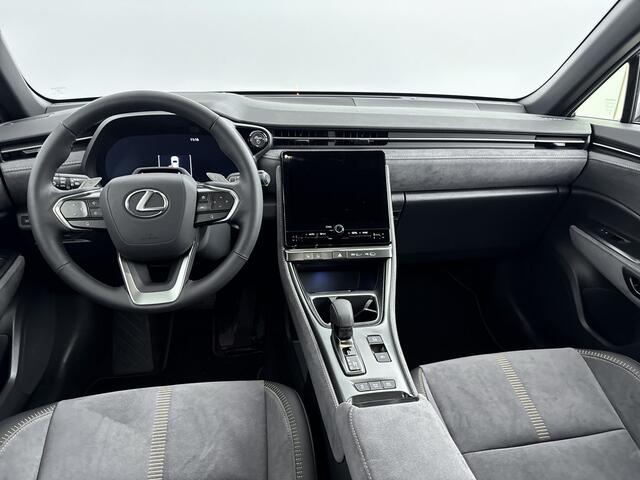 Lexus LBX Cool 2WD | Advanced Pack | Navigatie | 360 Camera |