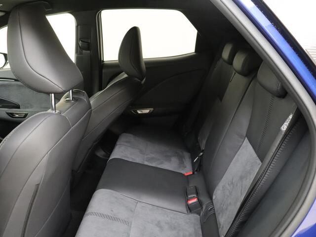 Lexus LBX Original Edition 2WD | Head-up display | Full LED | 360 Camera | Navigatie | Adaptive Cruise Control | Stoelverwarming