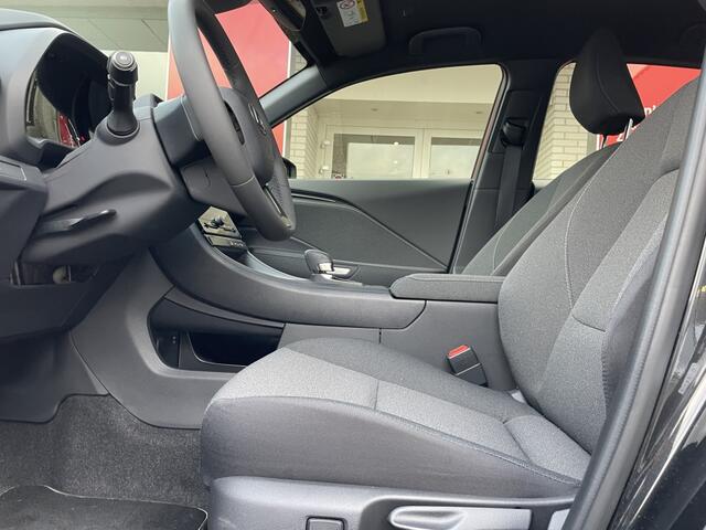 Lexus LBX Cool 2WD | | Sensoren v/a | An