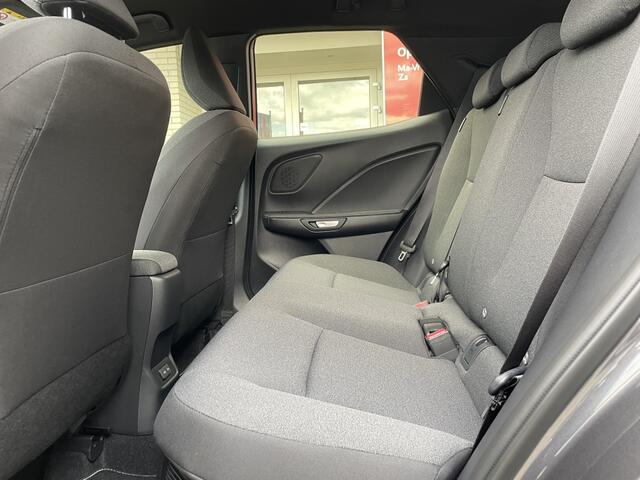 Lexus LBX Comfort & safety pack 2WD | Sensoren v/a | Stoelverwarming | Dod